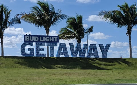3d Elements & Signs - dimensional signage - bud light getaway